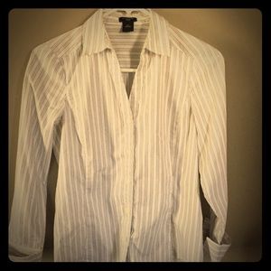Ann Taylor 0 petite button-down shirt